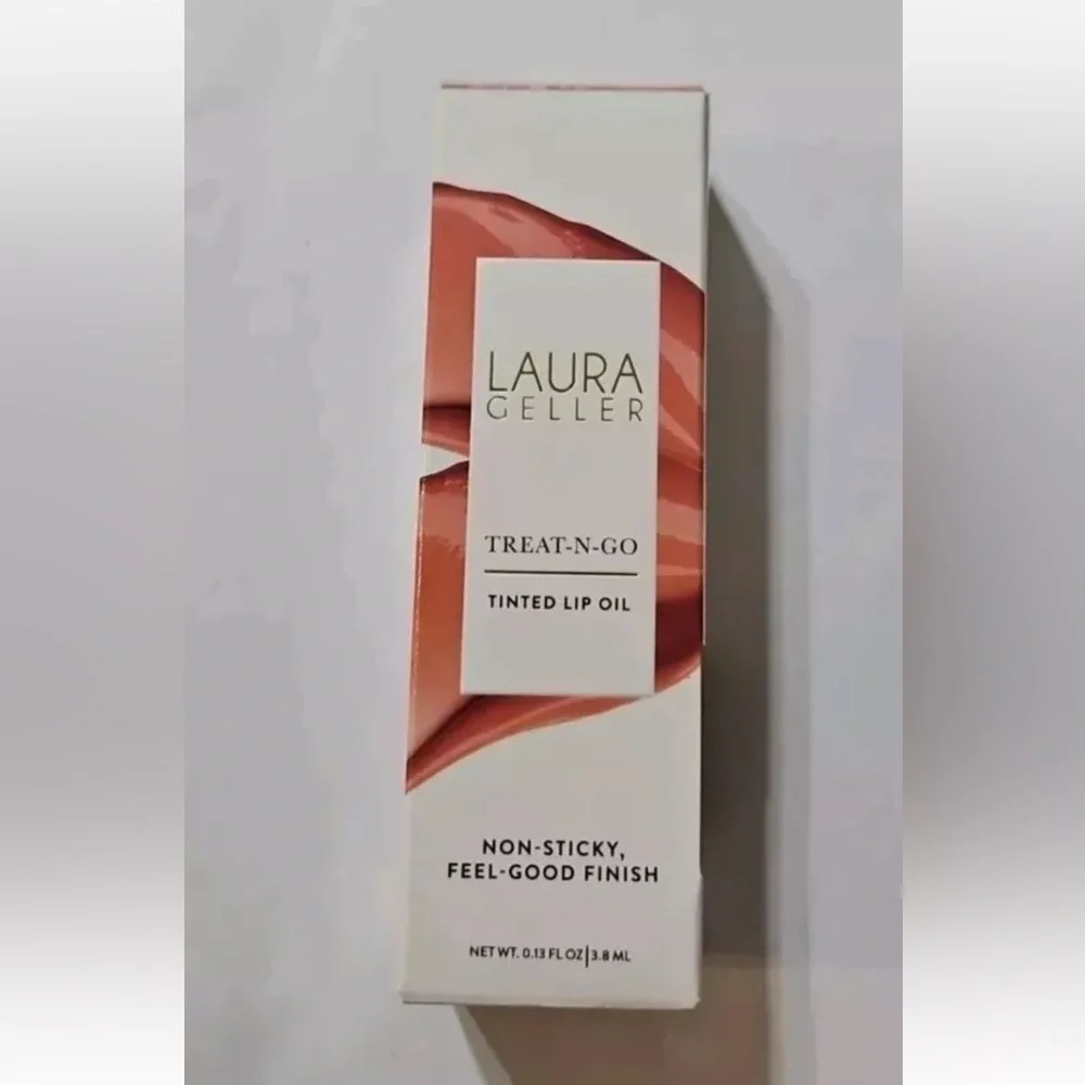 New! Laura Geller Treat-n-Go Tinted Lip Oil in Crunch Time